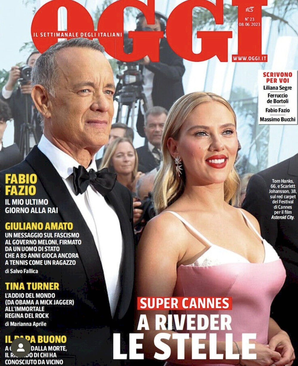 Oggi Magazin Italien 2023-23 Tom Hanks Scarlett Johansson