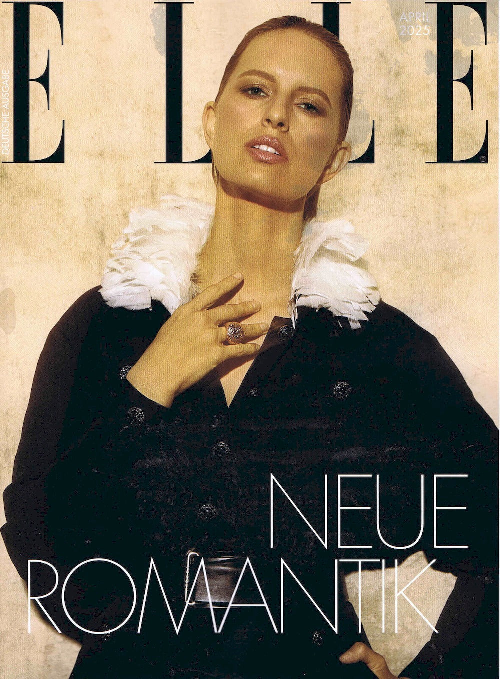 Elle Magazin Deutschland 2025-04 Karolína Isela Kurkova
