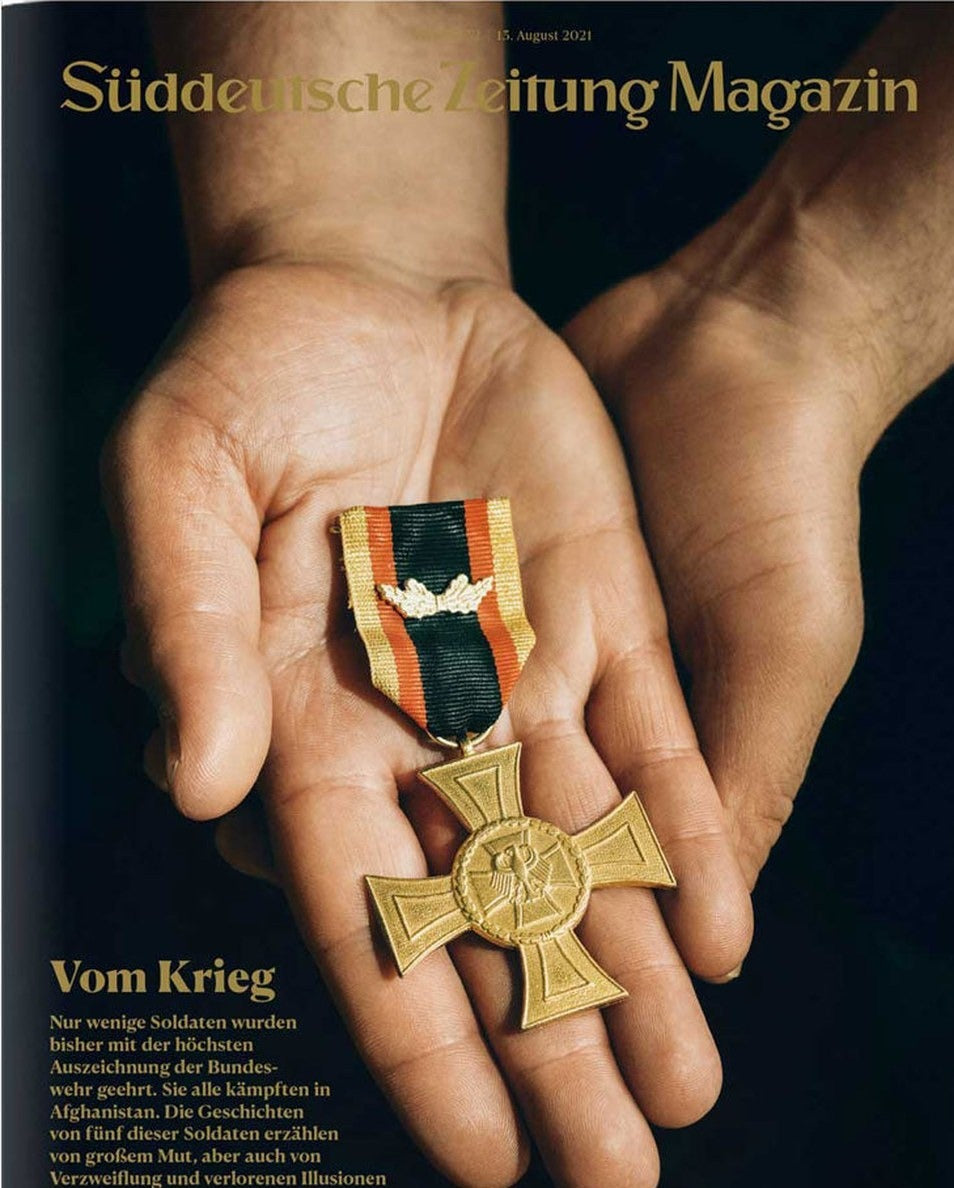 Süddeutsche Zeitung Magazin Deutschland 2021-32 Bundeswehr Ehrenkreuz Für Tapferkeit Afghanistan-Krieg