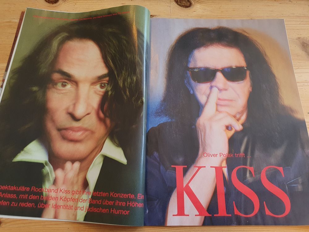 Zeit Magazine Germany 2023-23 Kiss Interview