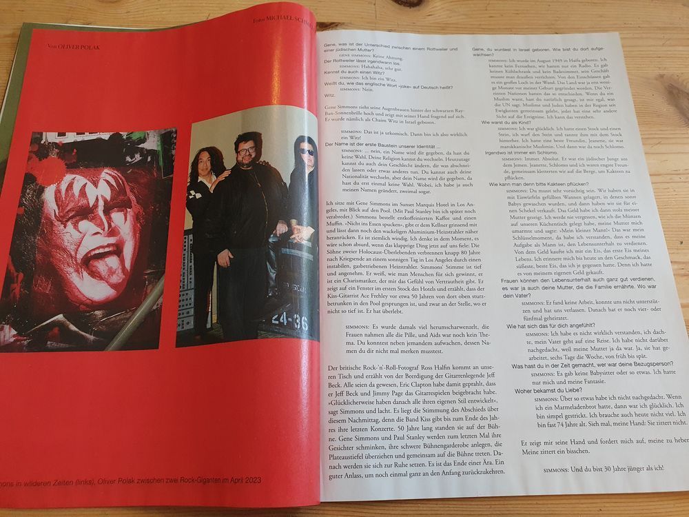 Zeit Magazine Germany 2023-23 Kiss Interview