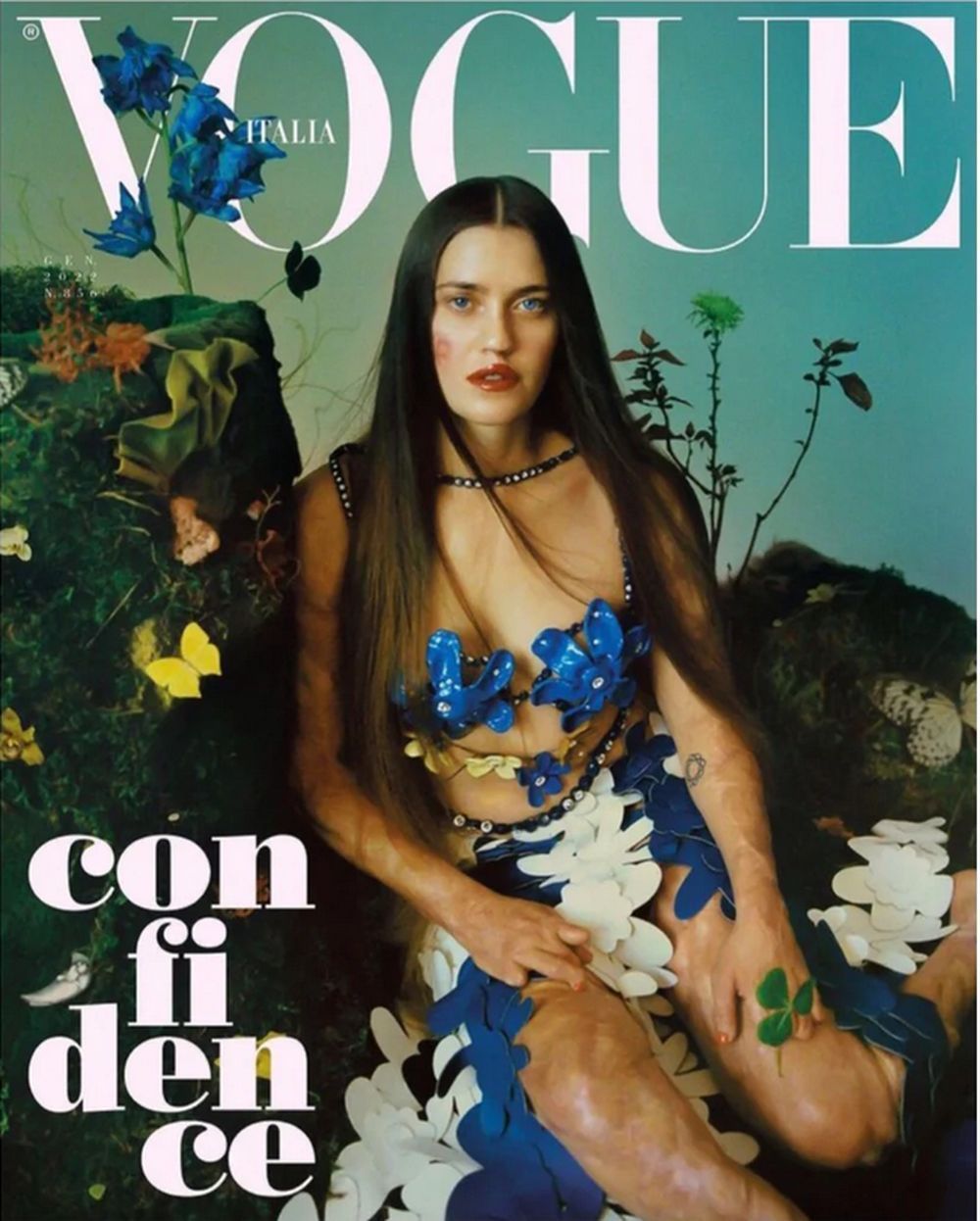 Vogue Magazine Italie 2022-01 Veronica Yoko