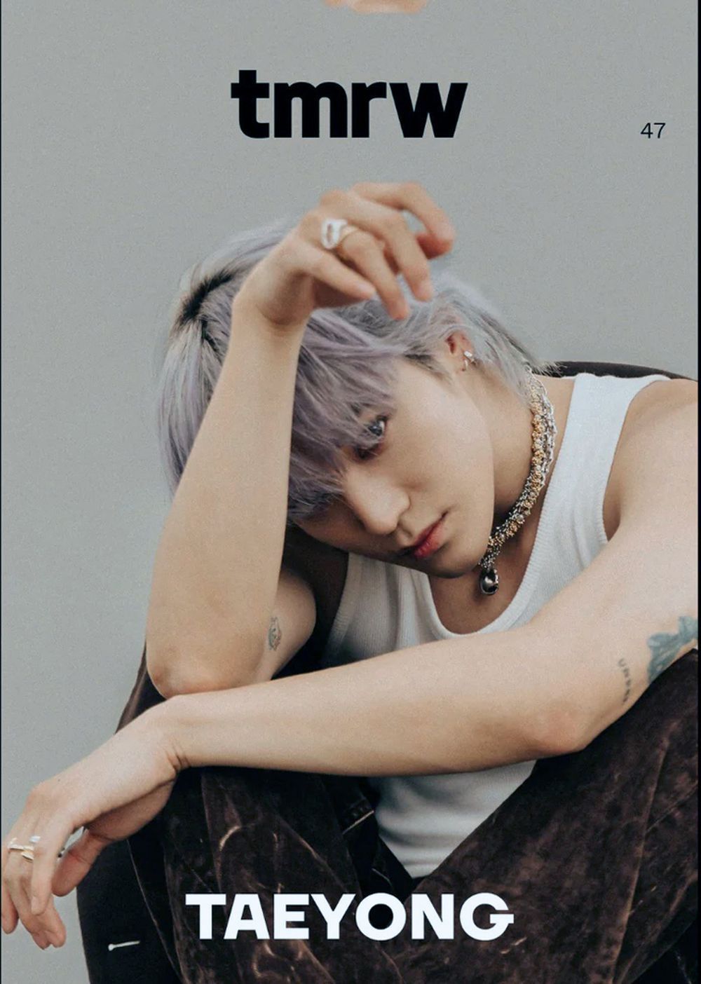 TMRW Revista UK 2023 #47 Taeyong Edición original