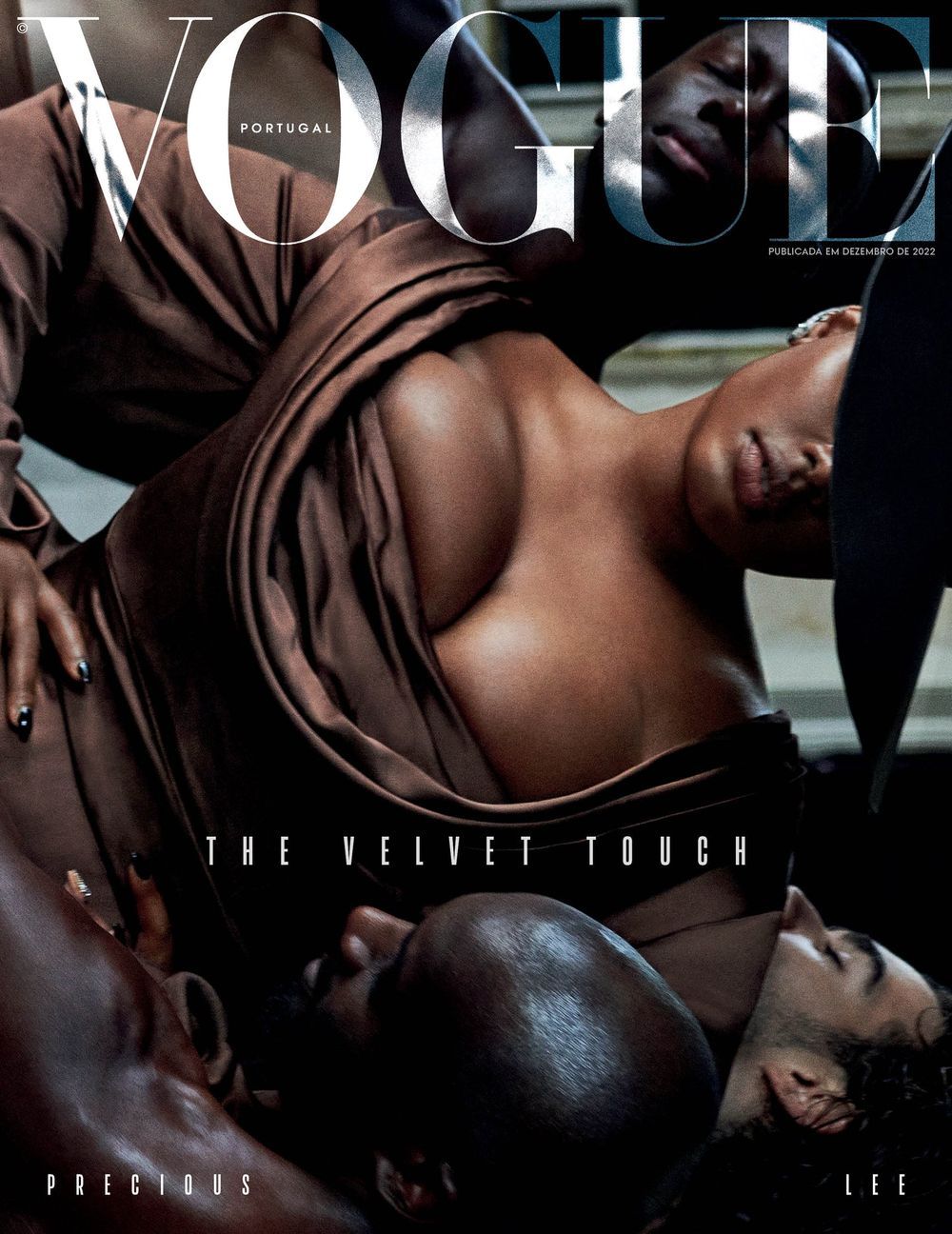 Vogue Tijdschrift Portugal 2022-12+01 Maggie Maurer Originele uitgave Cover #1