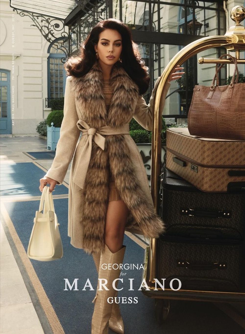 Elle Magazin Deutschland 2023-09 Vanessa Axente
