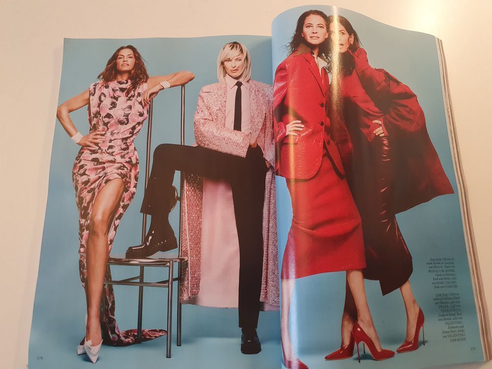 Vogue Magazin Deutschland 2023-09 Ashley Graham Crawford Evangelista Campbell